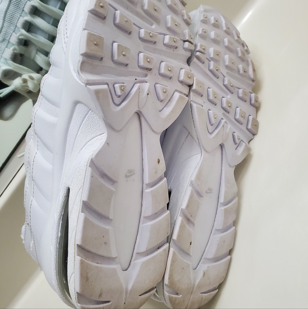 NIKE Air Max 95 GS White Vast Grey - Picture 11 of 13
